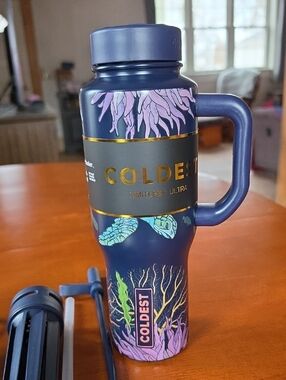 Coldest 36 oz Limitless Bottle Glowie Turtle